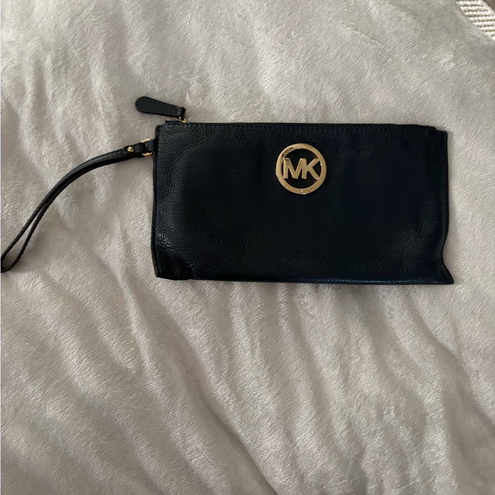 Michael Kors navy Leather Wristlet with Gold Logo